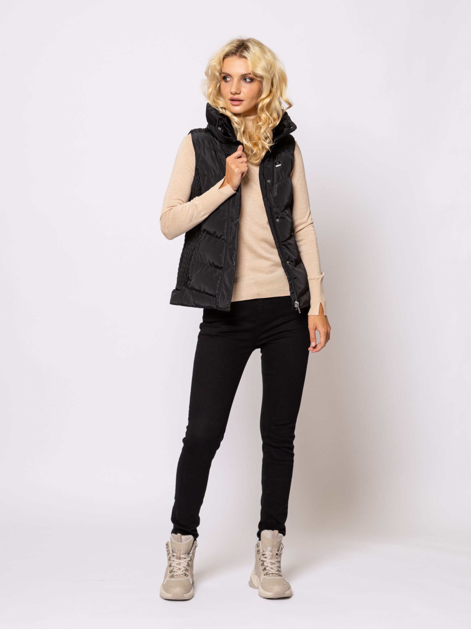 WIBIA | Women | Coats and vests | Vests
